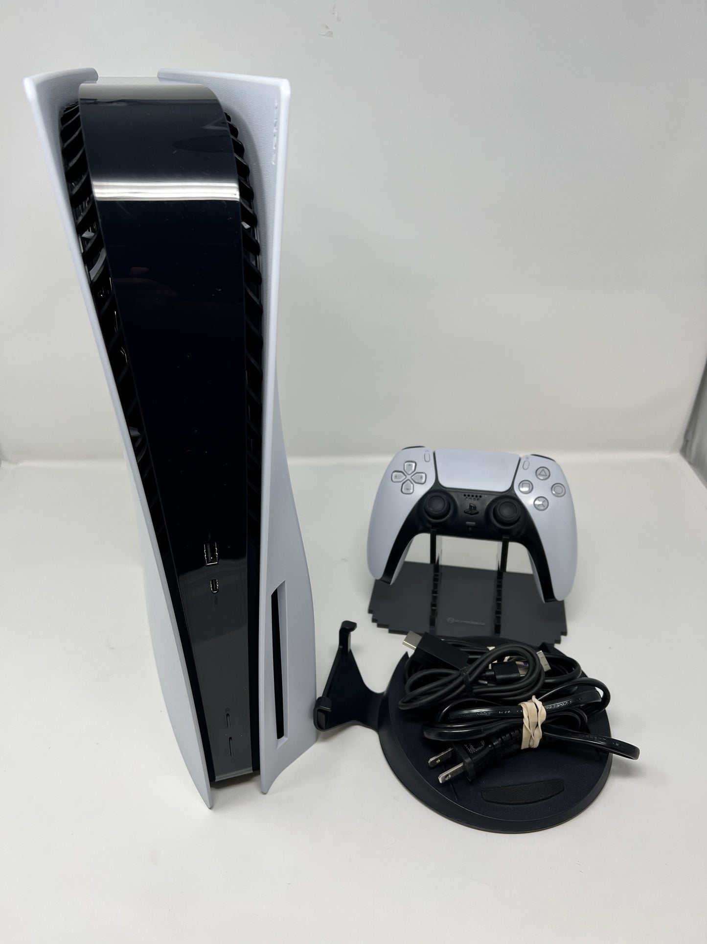 PlayStation 5 Disk 825 GB W/ Elden Ring
