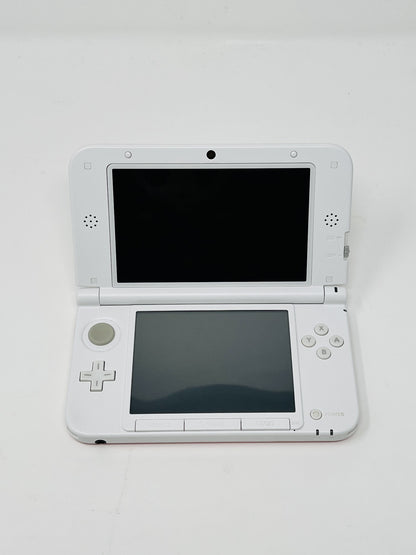 Nintendo 3DS XL Pink & White
